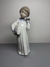 Vintage Zaphir Lladró Porcelain Figurine – Girl in Nightgown Made in Spain picture