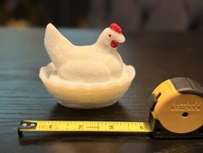 Vintage Westmoreland Milk Glass Viral Hen on Nest, Trinket Box, Covered Dish picture