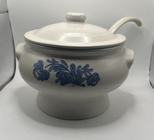 Vintage Pfaltzgraff Yorktowne Stoneware 7-160 USA Soup Tureen w/ Lid & Ladle picture