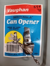 Vintage NOS Vaughan’s Safety Roll JR Can Opener Handheld Metal Chicago IL picture
