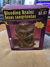 NEW RARE VINTAGE Bleeding Brains  SKULL BLOOD OOZING HALLOWEEN CANDLE picture