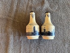 Delft Blue Porcelain Salt & Pepper Bottle Shakers Holland Norelco 1972 Vintage picture