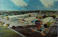 Vintage Trade Winds Motor Hotel Amarillo TX Chrome Postcard c.1960s picture