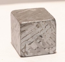 31g  Muonionalusta meteorite cube  A122 picture