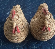 Farmhouse Set Of 2 Chickens braided Woven Straw picture