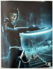 OLIVIA WILDE SIGNED TRON QUORRA DIRECTOR 11x14 MOVIE POSTER - BECKETT COA picture
