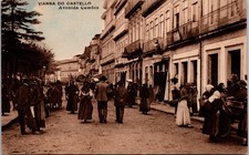 PC7246 Portugal Viana Do Castelo Avenida Camoes Street Scene Postcard picture