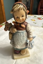 Goebel M.J. Hummel Weary Wanderer #204 West Germany Figurine TMK-4 picture