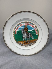 Vintage Buffalo Bill Historical Center Cody Wyoming Souvenir Gold Rim Plate 10” picture