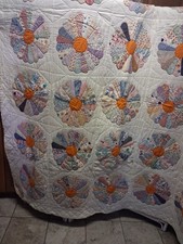 Vtg Grandmother’s Flower Garden Quilt Hand Pieced Stitched & Quilted 85