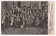 VETERANS AT THE MONUMENT BUCKINGHAM, VA COURTHOUSE W.E. BURGESS POSTCARD 1908 picture