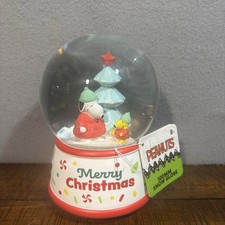 Peanuts Snoopy & Woodstock Merry Christmas 100MM Musical Snow Globe Decor picture