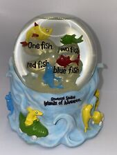 Vintage 1988 UNIVERSAL Studios ~ Dr. Seuss One Fish Two Fish~ Snow globe, Great picture