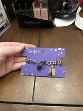 Collectibles: Coraline Bracelet - Star And Button Key - New picture