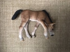 Retired Schleich Grazing Arabian Foal 2008 picture