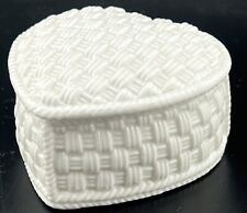 Tiffany & Co. Weave Heart Trinket Box Cream Porcelain Ireland Sybil Connolly picture