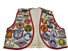 COOL Vintage White Felt BSA Boy Scout Vest patches 1950s 1940s T3 picture