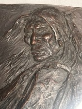 ERNEST BERKE WESTERN ARTIST VINTAGE NATIVE AMERICAN FIGURE BRONZE PLAQUE picture