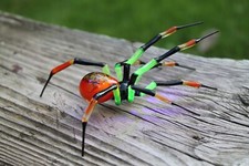 Red Uranium Glass Spider Uranium Vaseline Glass Figurine Spider Glass UV Spider picture
