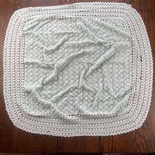 Vintage 1950’s Mint Green Knit Baby Blanket Upcycle Project/Mend 38”x35” READ picture