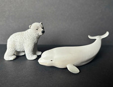 SeaWorld Polar Bear & Beluga Whale Animal Figures picture