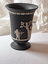 Vintage 1965 Wedgwood Black Basalt & Jasperware Arcadian Vase Sacrifice Scene 7” picture