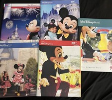 Lot 6 AAA Walt Disney World Vacation Planning Books 2005-2009 2011 picture