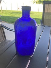 Vintage Hazel Atlas cobalt blue bottle picture