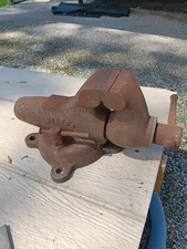 Vintage Wilton 3
