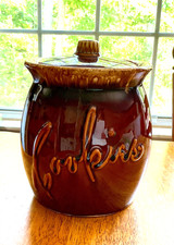 Vintage Hull Cookie Jar-Marked Hull picture