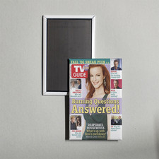 TV Guide 05-29-2006 - Desperate Housewives Marcia Cross Fridge Magnet picture