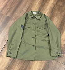 VTG US Military Shirt 17x24 Green Utility Dura Press OG 507 Air Force USAF Women picture