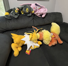 Sleeping Pokemon Lot of 4 *Jazwares* NEW (Jolteon Flareon Umbreon Espeon) picture