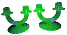 FOSTORIA SAKIER RARE PAIR UV REACTIVE GREEN #2447 DUO CANDLESTICKS DOUBLE LIGHT picture