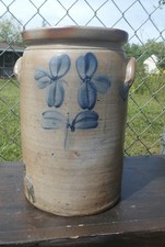 Antique 3 Gallon Stoneware Crock With Cobalt Blue Floral Decoration picture