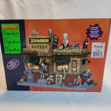 2014 Lemax Spooky Town Zombie Eatery W/ Original Box Works NIB picture