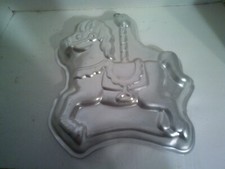 Wilton Merry Go Round Horse Cake Pan 1990 2105-6507 picture