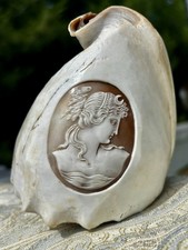 Victorian-Edwardian Era Shell Carving Diana/Artemis Phenomenal Craftsmanship 🚭 picture