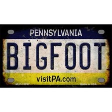 Bigfoot Pennsylvania Novelty Mini Metal License Plate picture