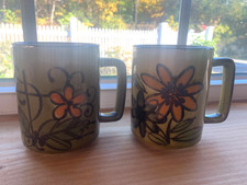 Vintage 1970s Fred Roberts Otagiri Style Set of Two Mugs Avacado Green/Brown Rim picture