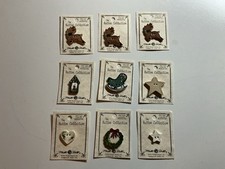 2004 Mill Hill THE BUTTON COLLECTION Ceramic Christmas Buttons - Lot Of 9 picture