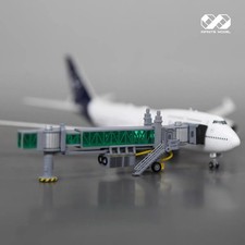 1:400 scale Infinite Single boarding bridge airport GSE model picture