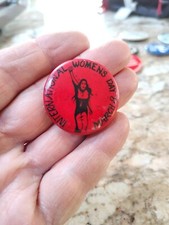 Vtg 70s 1975 International Women's Day March 8 Button Pin Cause Social injustice picture