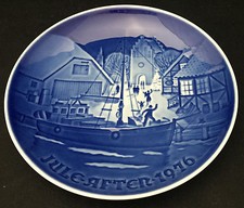1976 Bing & Grondahl Christmas Plate - Christmas Welcome picture