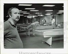 1984 Press Photo Don Sledge, Manager of the Morehead Cue Lounge - lrb10821 picture