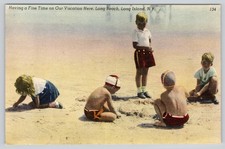 Postcard LONG ISLAND New York Long Beach Vaction Kids in Sand Fine Time LI NY picture