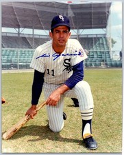 Luis Aparicio Autographed Photo Chicago White Sox Baseball HOF #11 picture