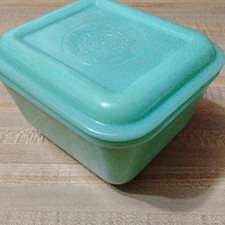 Fire King Jadeite Rectangle Refrigerator Container w/ Lid 2pc Set 5x4.5x2.75 picture