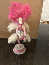 CowParade Bovina The Las Vegas Showcow #7259 Figurine Pink Feather Showgirl 2002 picture