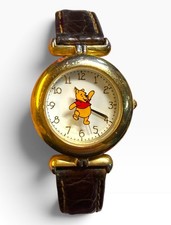 Vintage 1990s Disney Winnie The Pooh Floating Gold Tone Watch New Battery picture